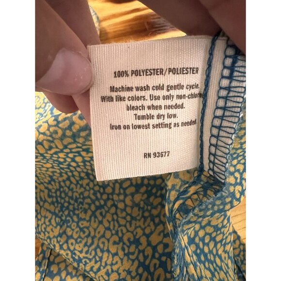 Decree Woman's Sleeveless Sheer Drape Neck Top Size Small Lightweight Classic - Picture 8 of 9